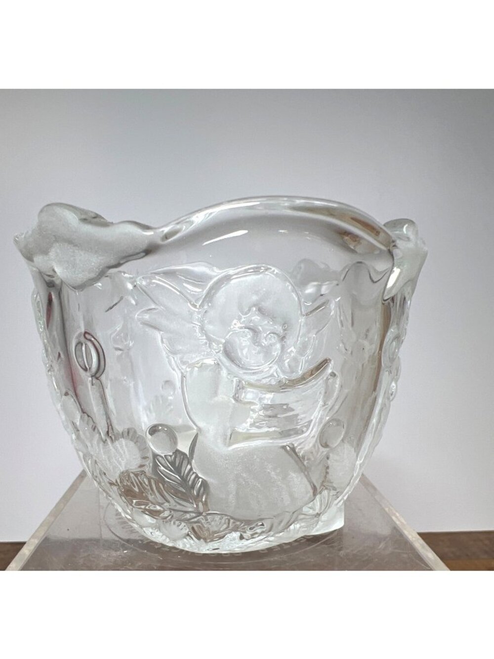 Mikasa Holiday Lights Frosted Glass Candleholder With Angels & Star Germany